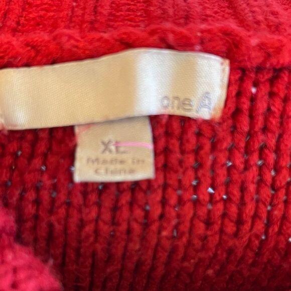 One A Acrylic Sweater - Picture 3 of 7